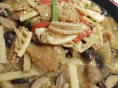 海味烧什锦-有红鸡毛店·川菜(建设路店)