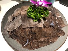 -墨居上隐·院子里火锅(峨眉店)