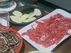 -乡土黄·鲜牛肉火锅·小龙虾(兴业街店)