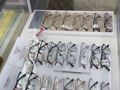 -宝视友眼镜·平价精准配镜(同德悦中心店)