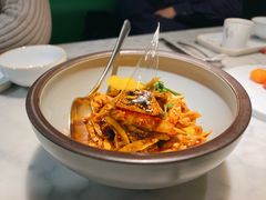 敲糖棒棒鸡-辛香汇·现炒川菜(淮海路百盛店)