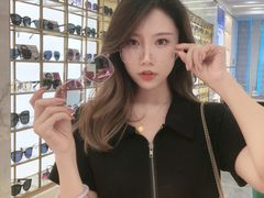 -世纪大明眼镜·蔡司战略授权店(汉街店)