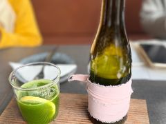 羽衣甘蓝青苹果汁-FOOOO CITY CLUB 孚乐里音乐西餐酒吧(悠方店)
