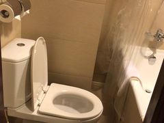 -香港华美达海景酒店