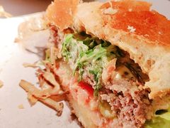 -阿妮叶李(光谷世界城店)