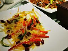 关中炸油饼-沣华国际-鼎香食府宴会中心婚宴·寿宴(东郊长乐路店)