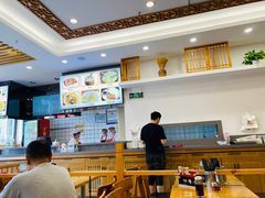 -小姜锅贴(凤凰街店)