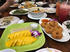 -Dang restaurant (patong phuket)