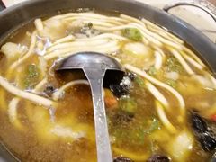 -鑫皇朝酒店(建设一路店)