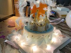 皇冠羽毛唯美蛋糕-糕小爱·动物奶油生日蛋糕定制(昆山总店)