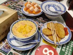 -广信牛奶甜品世家(台东店)