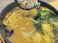 -灵芝妹子海鲜米线(劳动公园店)