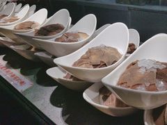 -芝小官毛肚火锅海鲜自助(淮安清江浦区新亚店)