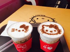 拿铁-Hello Kitty Cafe(弘大店)