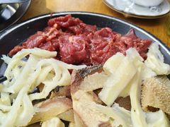 -小志家.野生菌鲜切牦牛肉牛杂火锅