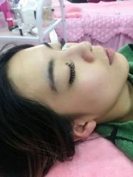 -吉吉靓甲美睫