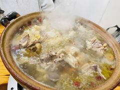 -威邵鸡煲(西华路总店)