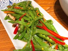 五彩花菇荷兰豆-云海肴·汽锅鸡·云南菜(广安门天虹店)