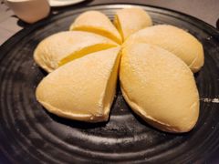 雪山奶露包-小炳胜(卓悦中心店)