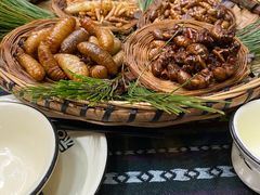 -昆虫窝子·特色云南菜(拓东路总店)
