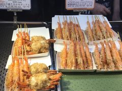 -六合夜市