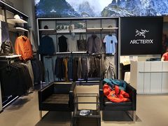 -ARC'TERYX始祖鸟(奕欧莱奥特莱斯店)