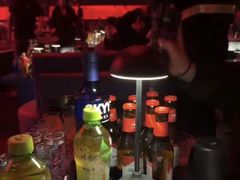 -赤红音乐现场(浦东金桥路店)