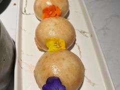 -本来精品川菜(嘉里中心店)