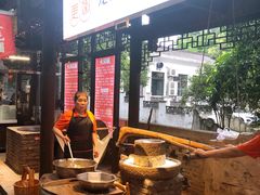 -巴倒烫陆派火锅山庄(南山总店)