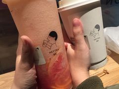 金凤茶王-喜茶(上海正大广场店)
