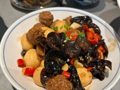 鹌鹑蛋烧藕丸-老三样 · 江西菜馆(前海壹方汇店)