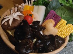 -湊湊火锅·茶憩(郑州绿地新都会店)