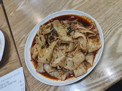 -三好食堂(煎饺·馄饨·肉饼米线·盛世广场店)