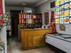 -华龙特色大骨鸡农家菜馆