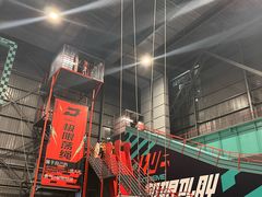 -极限PLAY运动娱乐新世界·团建派对潮玩休闲馆·室内蹦极高空游乐园