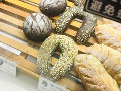 -BROAD面包路·欧式面包(龙湖时代C馆店)