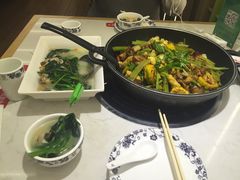 -蛙蛙叫干锅年代(簋街总店)