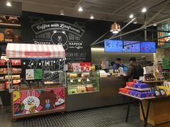-LINE FRIENDS Garosu-gil Flagship Store