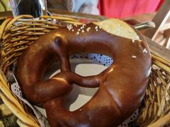 Pretzel碱水面包-申德勒加油站西餐厅(日坛路总店)