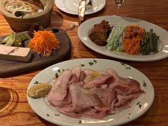 -羽深肉铺 Steak & Wine