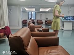 -杭州明视康眼科医院