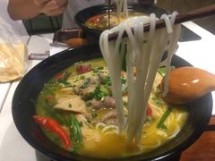 -蒙小妹骨汤饭.米线(新光路店)