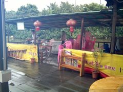 -岛中岛·海鲜大排档·万宁老字号(东澳店)