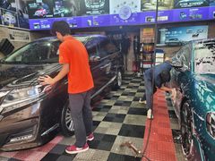 -鑫鹏浩汽车服务有限公司(荔海春城店)