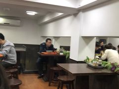 -老新隆牛肉锅贴(新街口店)