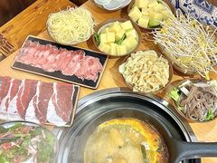 -黔三一夺夺粉酸汤火锅(百信店)