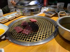 -唯成•韩国炭火烤肉 유성고기