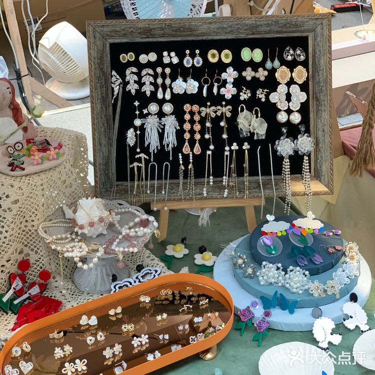 春熙路还有小市集⁉️难怪这是成都的逛街天堂