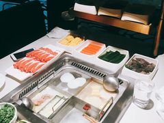 -海底捞火锅鲜切牛肉主题店(长寿路店)