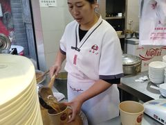 -方中山胡辣汤(大学中路56号院店)